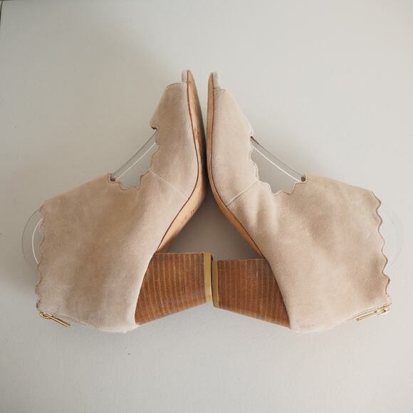 Anthropologie Block Heel Peep Toe Scalloped Shoes Women's Size 8M Tan Suede - Picture 7 of 11